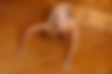 apd/Jenni/2011-02-07 - Jenni - Sauna Heat/065.jpeg