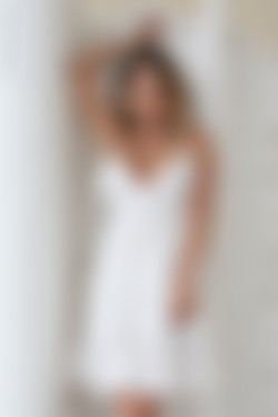 [photodromm.com] 2020-04/[photodromm.com] - 2020.04.04 - Sharona - The Queen (x50) 2000x3000/01l.jpg