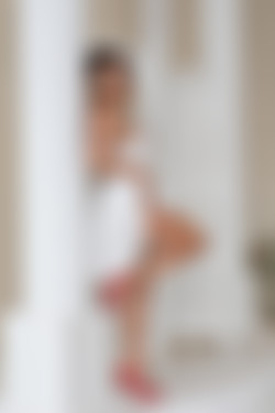 [photodromm.com] 2020-04/[photodromm.com] - 2020.04.04 - Sharona - The Queen (x50) 2000x3000/03l.jpg