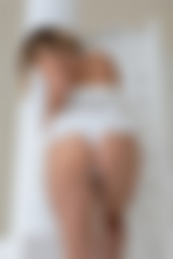 [photodromm.com] 2020-04/[photodromm.com] - 2020.04.04 - Sharona - The Queen (x50) 2000x3000/08l.jpg