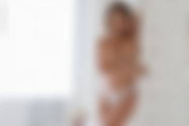 [photodromm.com] 2020-04/[photodromm.com] - 2020.04.04 - Sharona - The Queen (x50) 2000x3000/17l.jpg